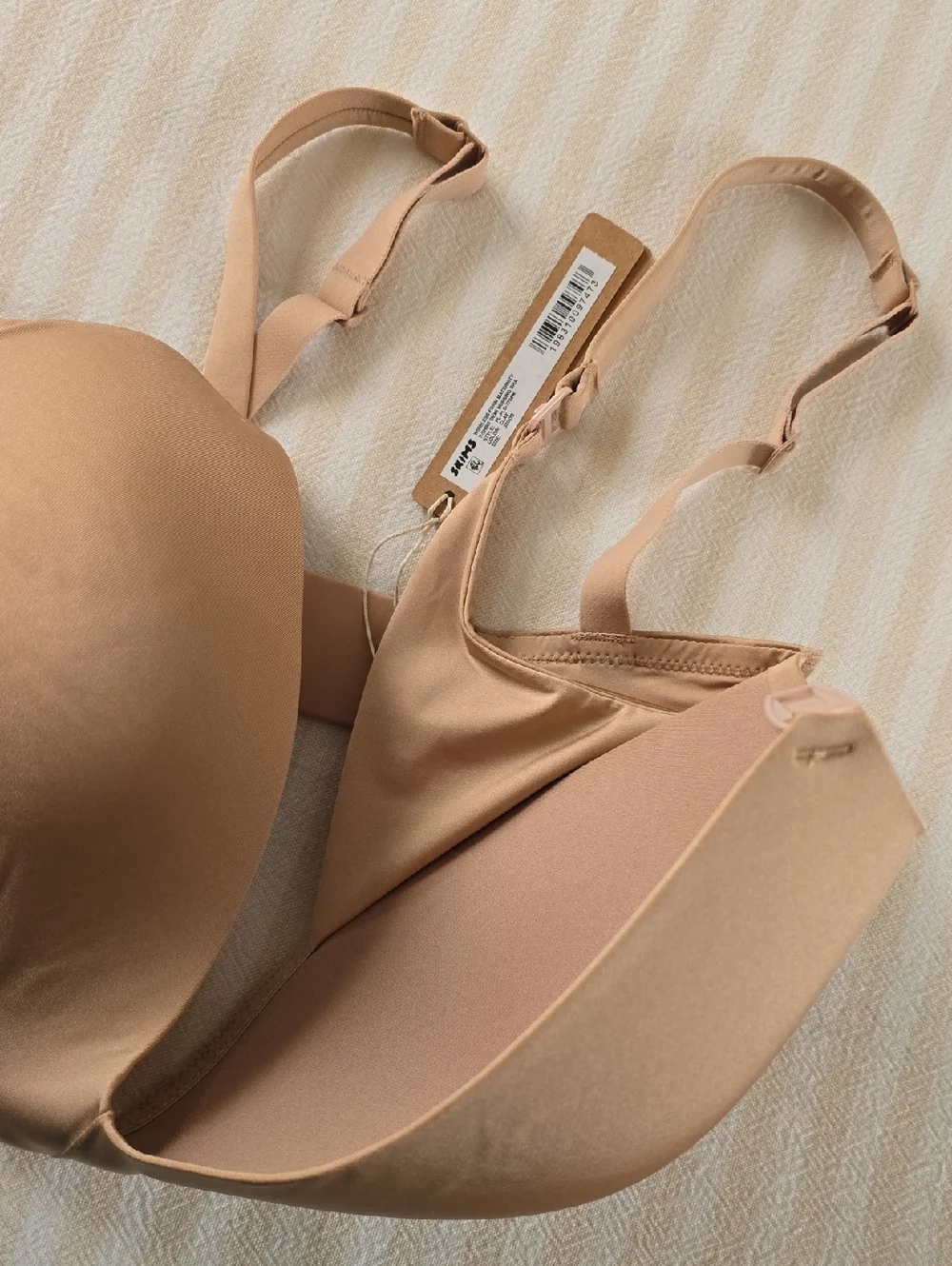 SKIMS Wireless Form Maternity Nursing Bra Size:32F (32DDD) Clay - Picture 6 of 6